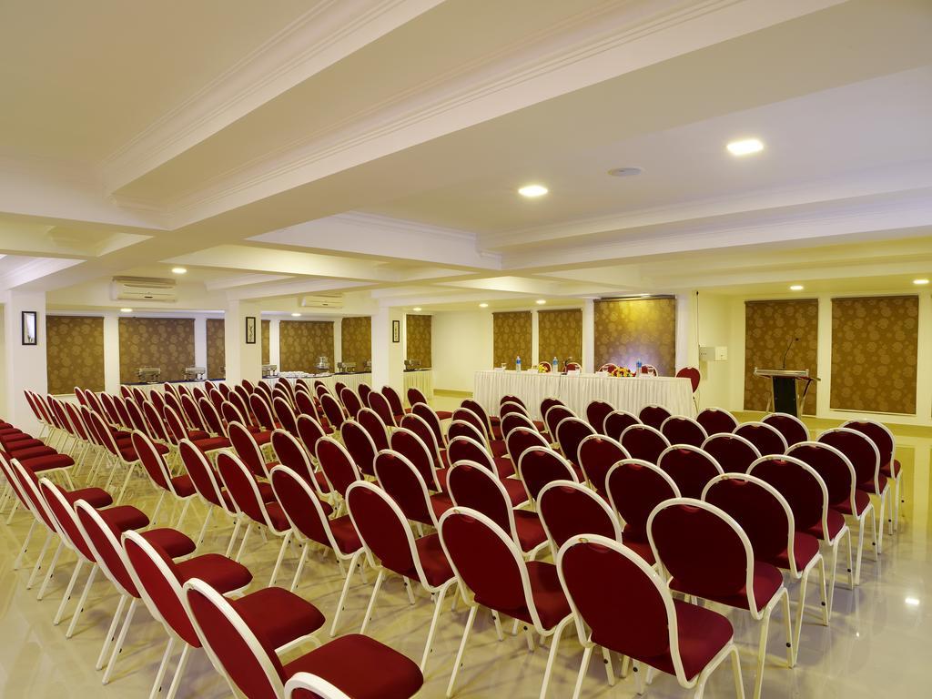 Iswarya Residency Hotel Kottayam Exterior foto
